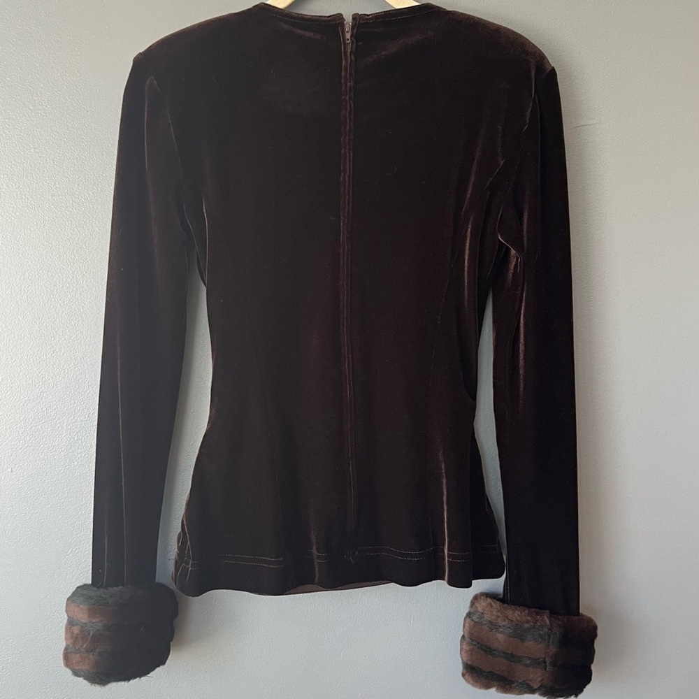 Vintage Tadashi Shoji Velvet and Faux Fur Wrap Top - Picture 4 of 6